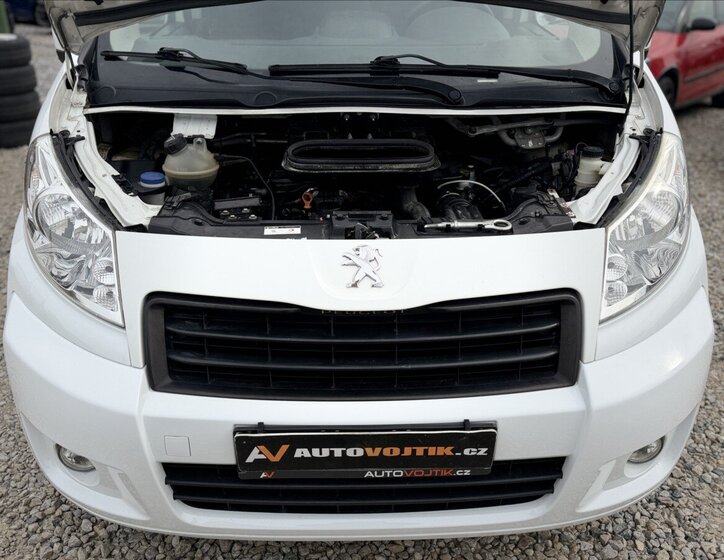 Peugeot Expert Tepee MPV 2,0 l 94 kw
