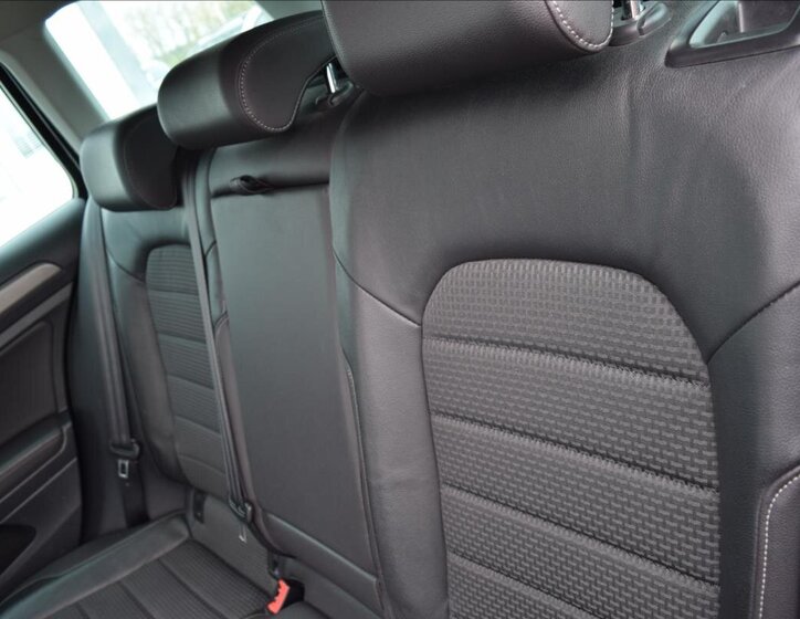 Volkswagen Golf Kombi 1,4 l 90 kw