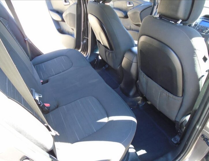Hyundai ix35 SUV / Terénní 1,6 l 99 kw