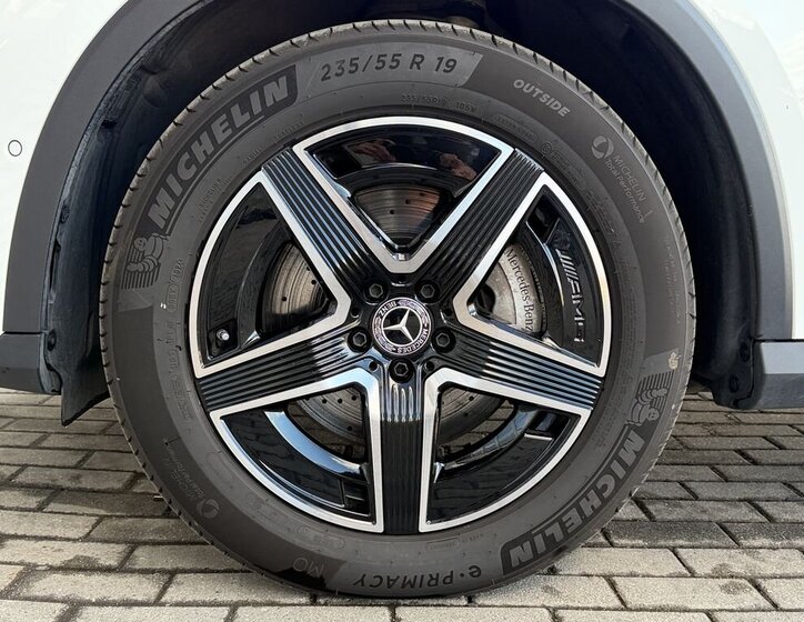 Mercedes-Benz GLC SUV / Terénní 2,0 l 145 kw