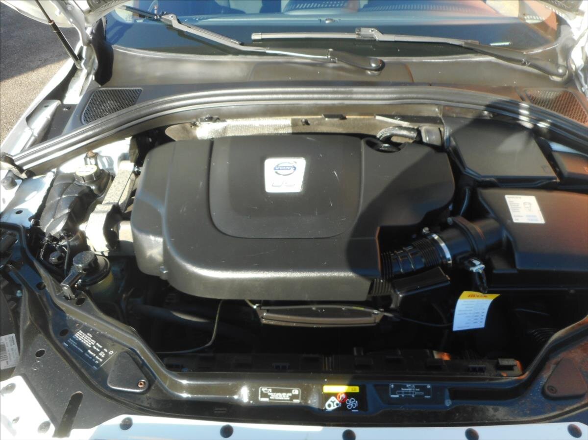 Volvo XC60 SUV / Terénní 2,4 l 120 kw