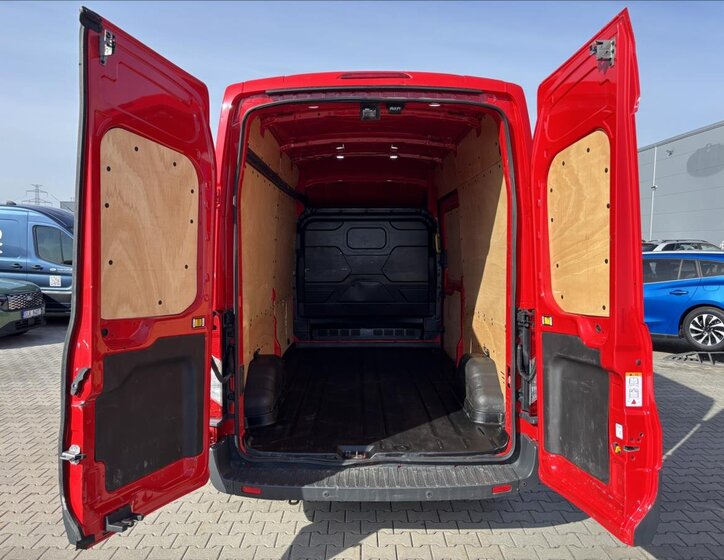 Ford Transit Skříň 2,0 l 96 kw