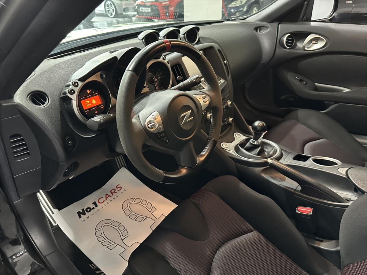 Nissan 370 Z