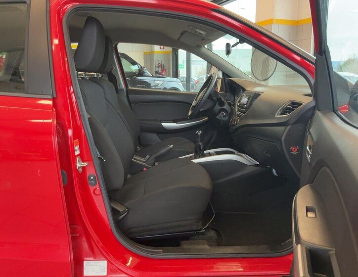 Suzuki Baleno Hatchback 1,2 l 66 kw