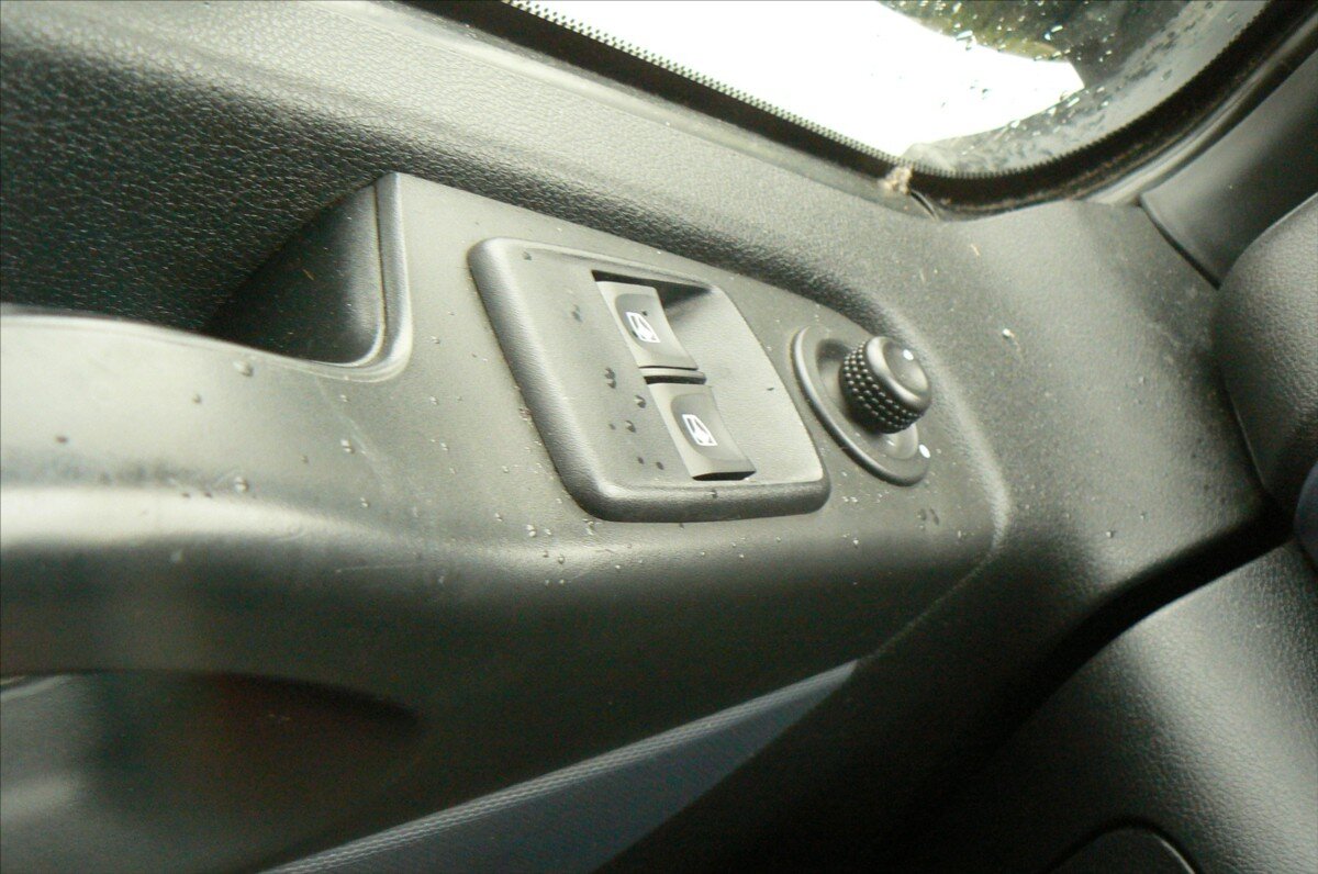 Opel Vivaro Ostatní 1,6 l 92 kw