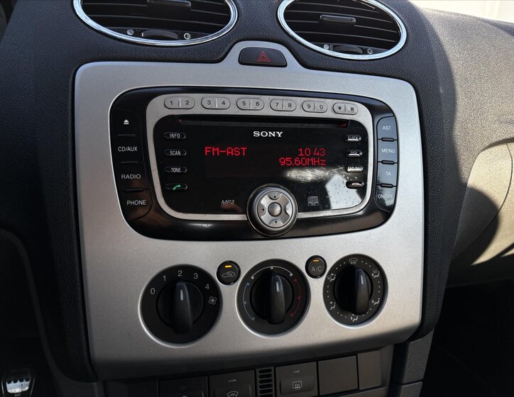 Ford Focus Kombi 1,6 l 74 kw