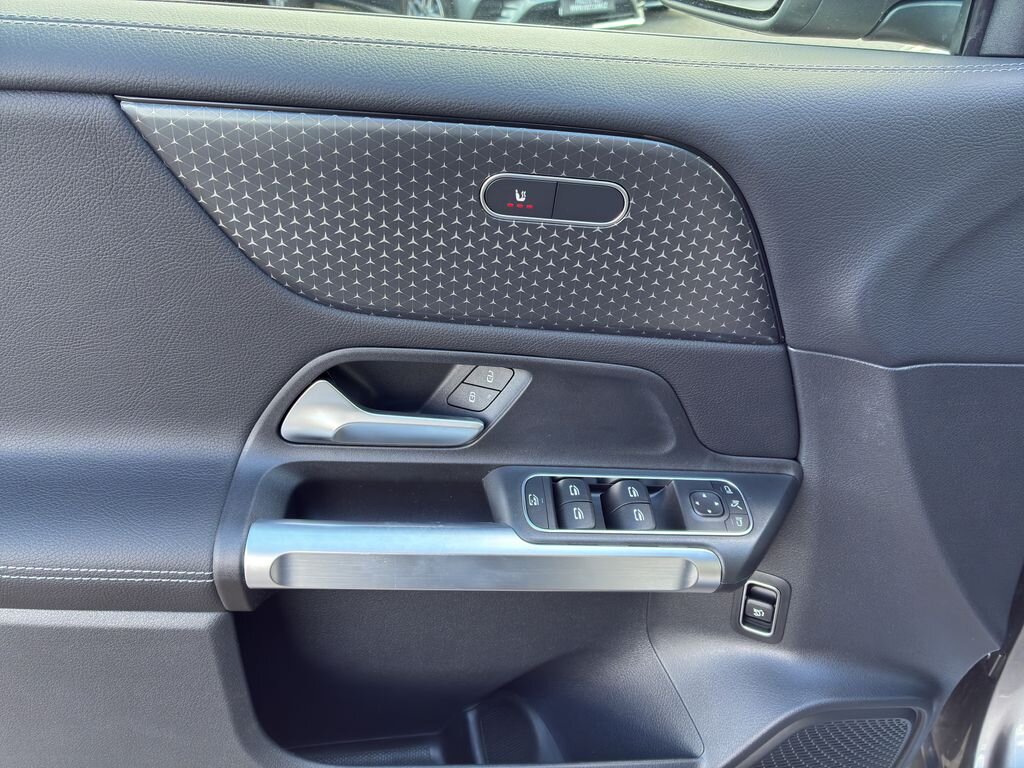 Mercedes-Benz GLB SUV / Terénní 2,0 l 85 kw