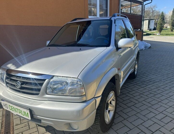 Suzuki Grand Vitara SUV / Terénní 2,0 l 94 kw