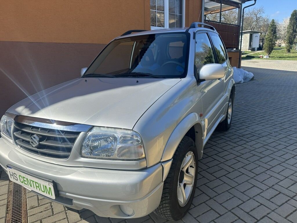 Suzuki Grand Vitara SUV / Terénní 2,0 l 94 kw