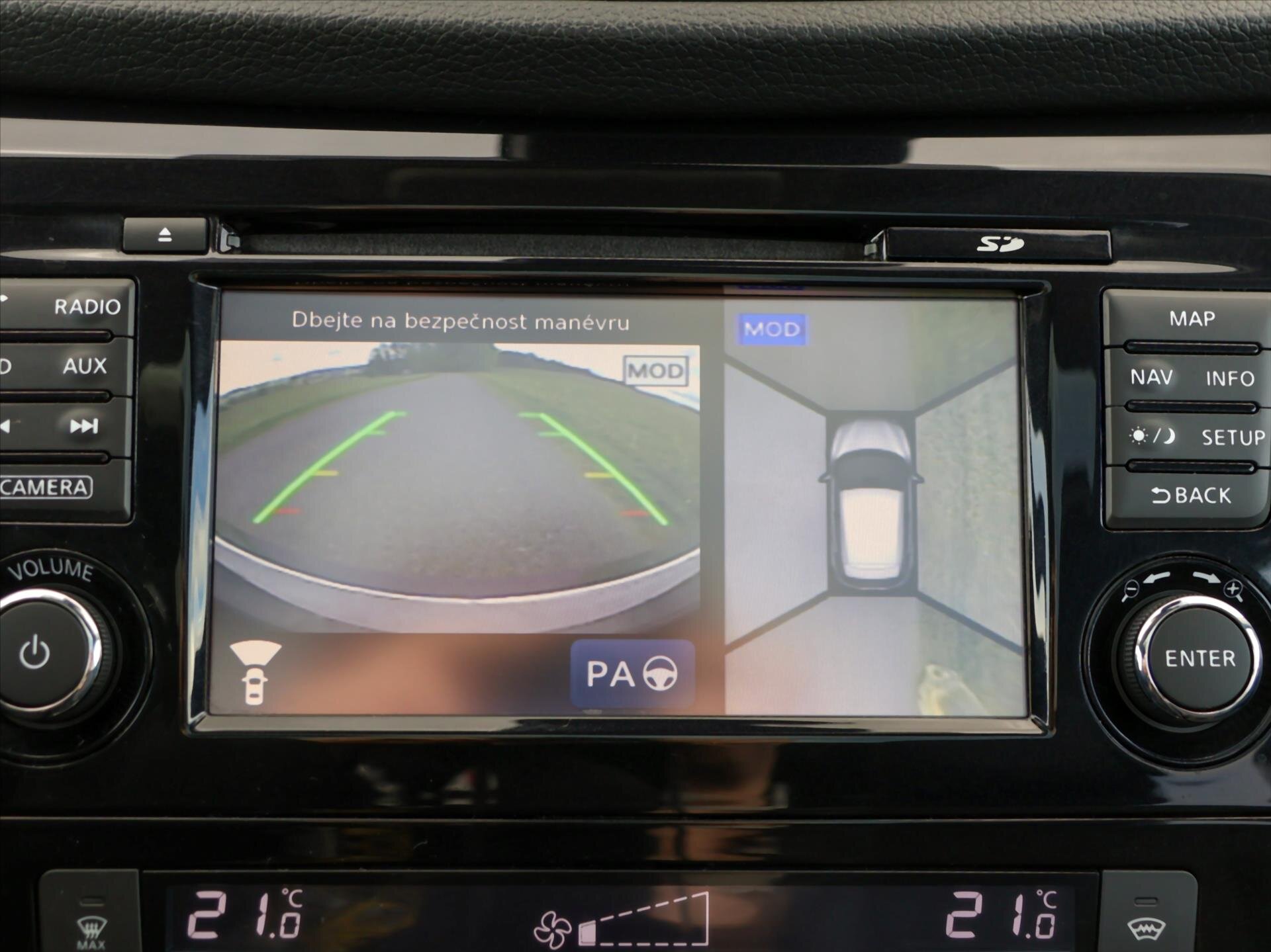 Nissan Qashqai SUV / Terénní 1,2 l 85 kw