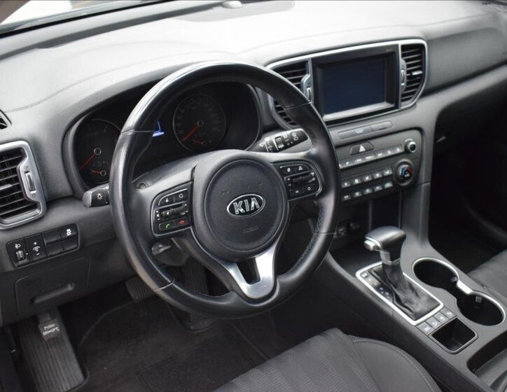 KIA Sportage SUV 1,7 l 104 kw