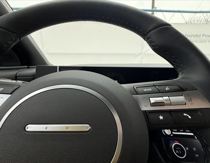 Hyundai Tucson SUV 1,6 l 110 kw