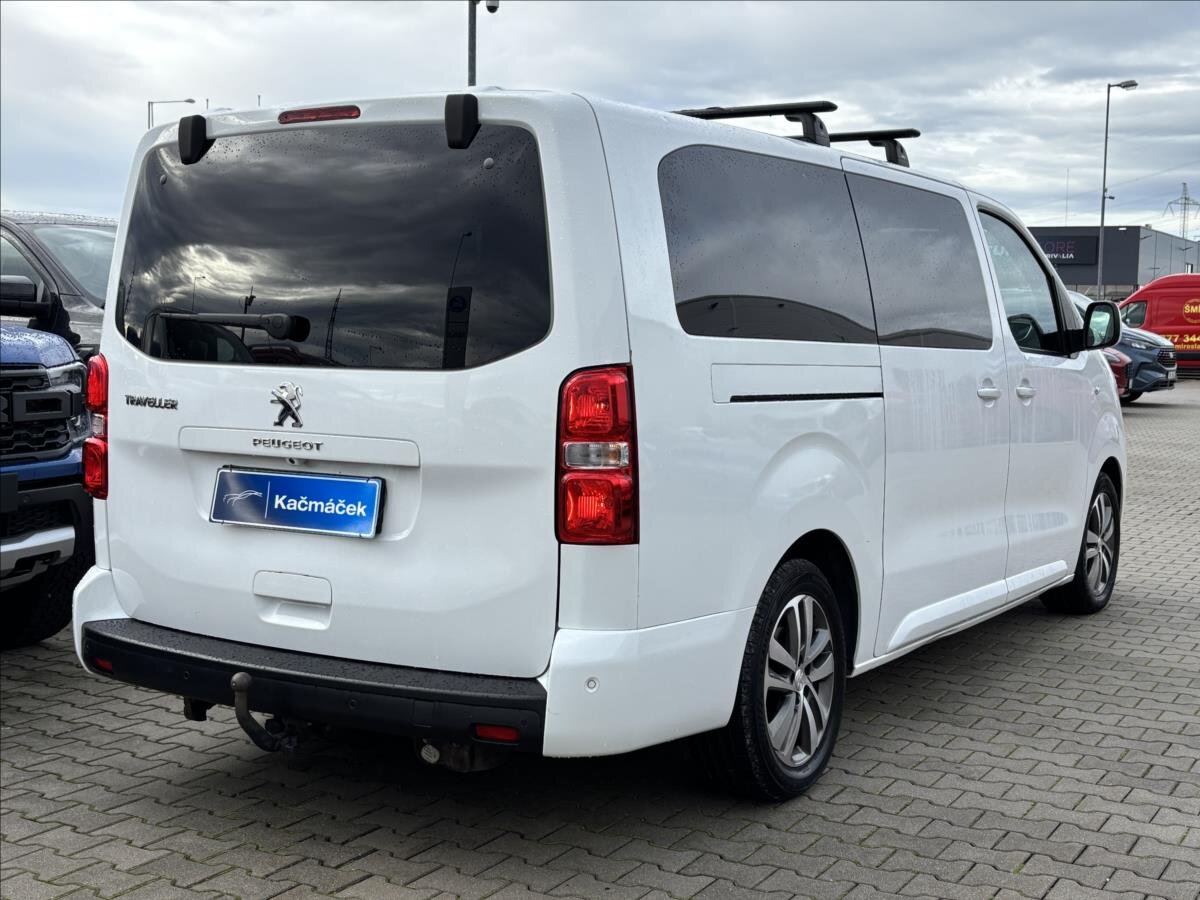 Peugeot Traveller