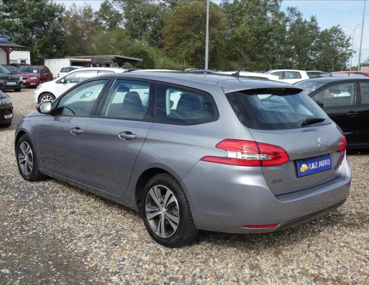 Peugeot 308 Kombi 1,6 l 88 kw