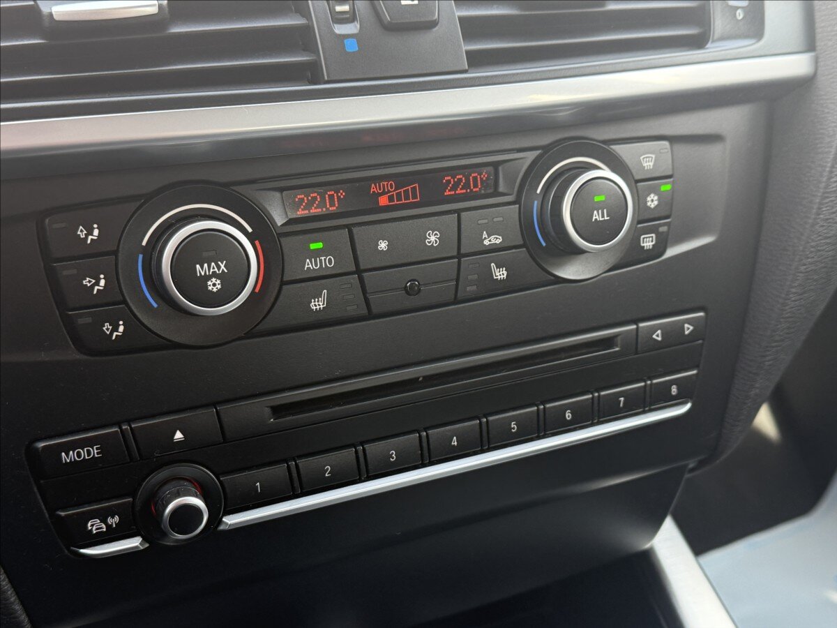 BMW X3 SUV / Terénní 3,0 l 225 kw