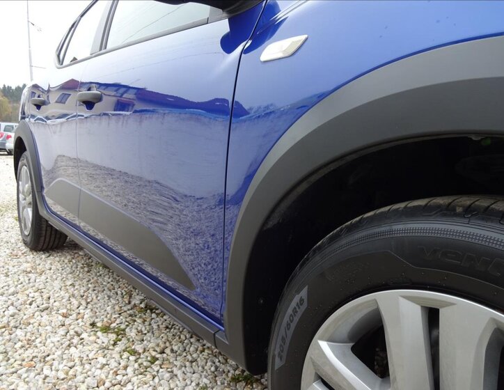 Dacia Sandero Hatchback 999,0 67 kw