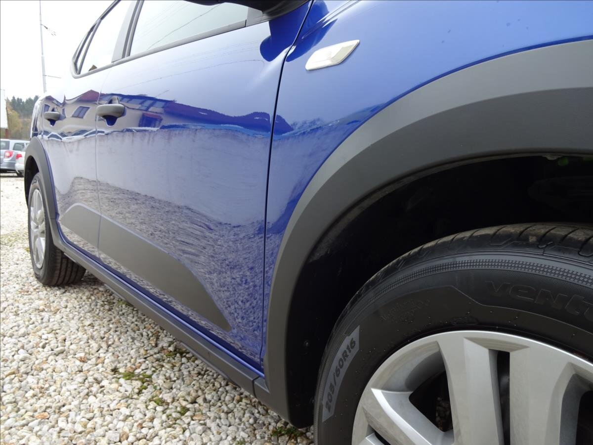 Dacia Sandero Hatchback 999,0 67 kw