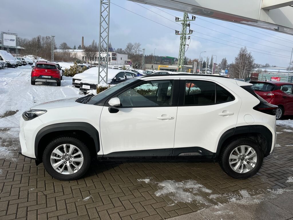 Toyota Yaris Cross SUV 1,5 l 68 kw