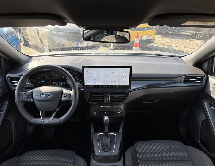 Ford Focus Kombi 999,0 92 kw