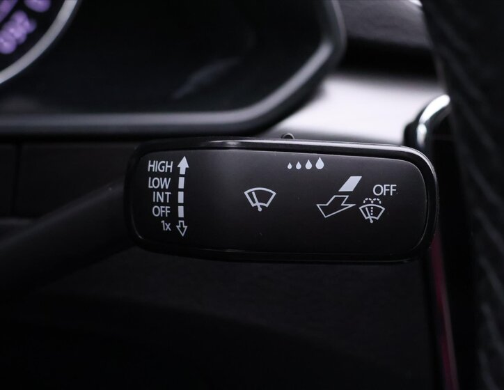 Škoda Superb Liftback 2,0 l 140 kw