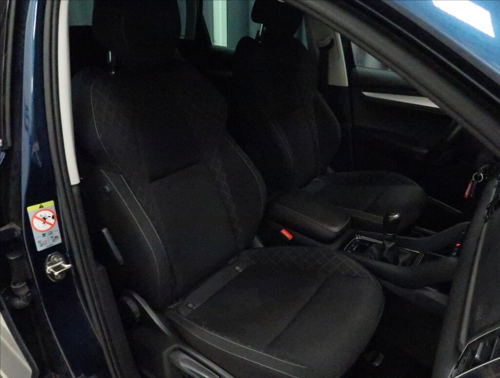Škoda Karoq SUV / Terénní 1,5 l 110 kw
