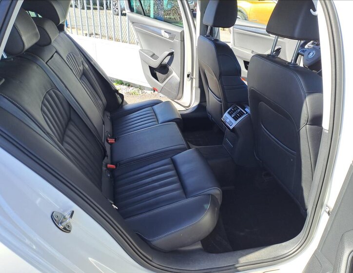 Škoda Superb Kombi 2,0 l 140 kw