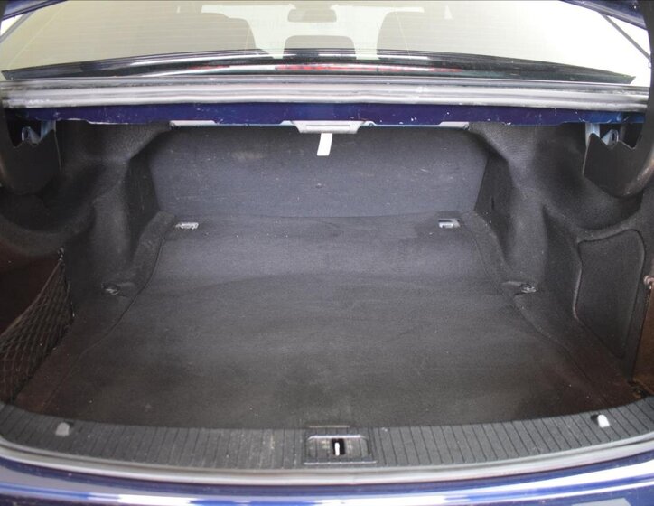 Mercedes-Benz Třídy E Sedan / Limuzína 3,0 l 170 kw