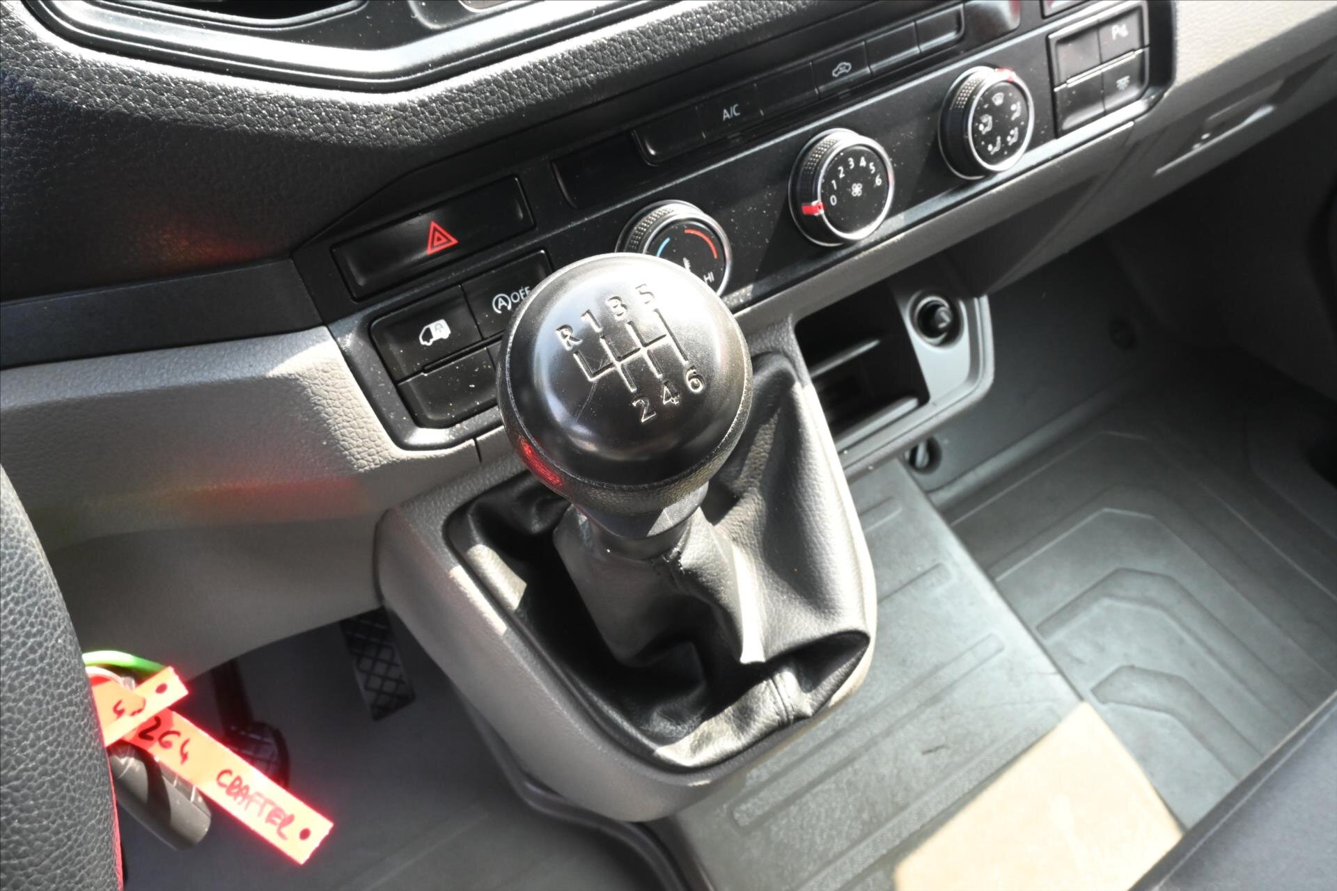 Volkswagen Crafter Skříň 2,0 l 103 kw