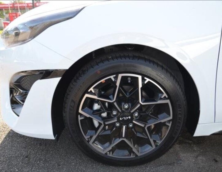 KIA ProCeed Hatchback 0,0 103 kw