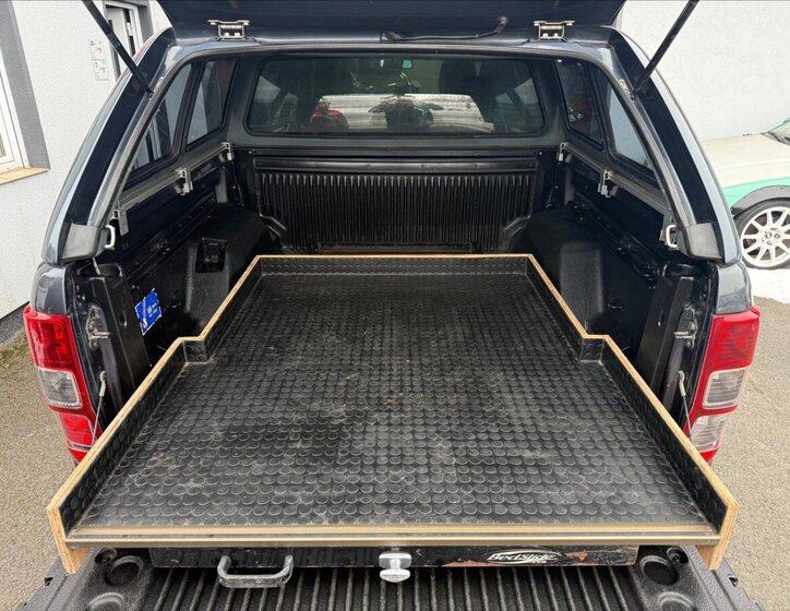 Ford Ranger Pick-up 3,2 l 147 kw