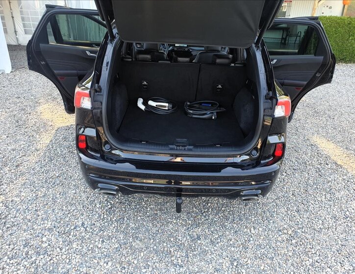 Ford Kuga SUV 2,5 l 112 kw