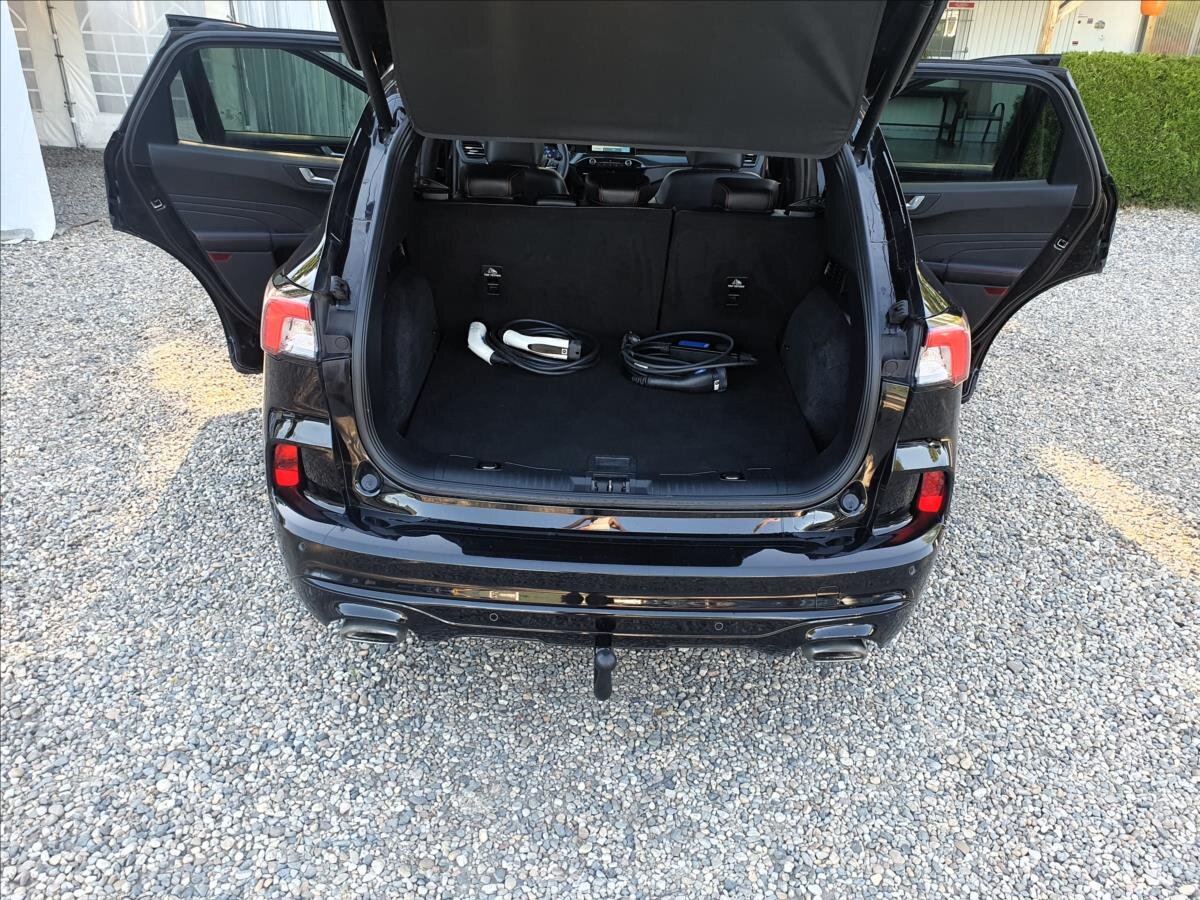 Ford Kuga SUV 2,5 l 112 kw