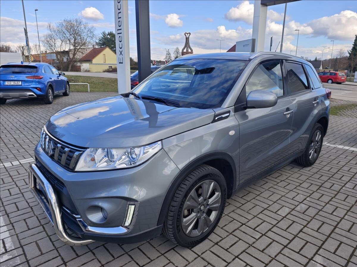 Suzuki Vitara SUV / Terénní 998,0 82 kw