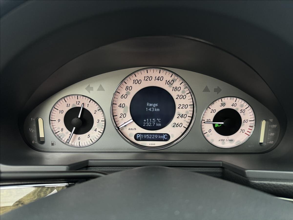 Mercedes-Benz Třídy E Kombi 3,0 l 170 kw