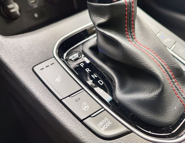 Hyundai i30 Liftback 1,5 l 117 kw