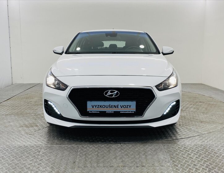 Hyundai i30 Hatchback 998,0 88 kw