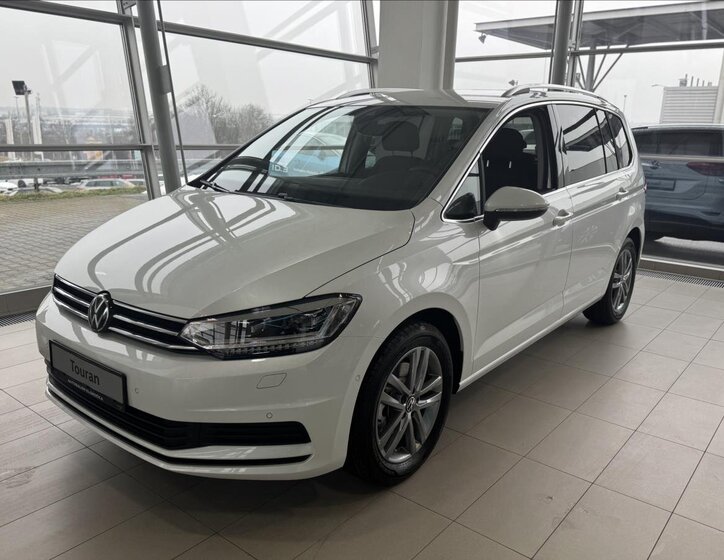 Volkswagen Touran MPV 1,5 l 110 kw