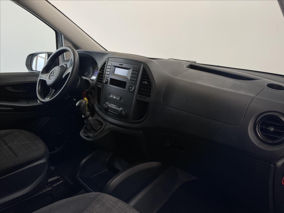 Mercedes-Benz Vito Skříň 2,1 l 120 kw
