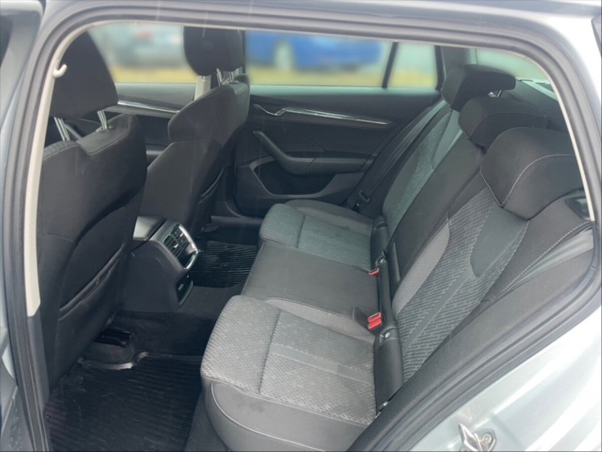 Škoda Octavia Kombi 1,5 l 110 kw