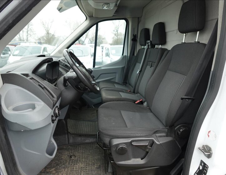 Ford Transit Ostatní 2,0 l 77 kw