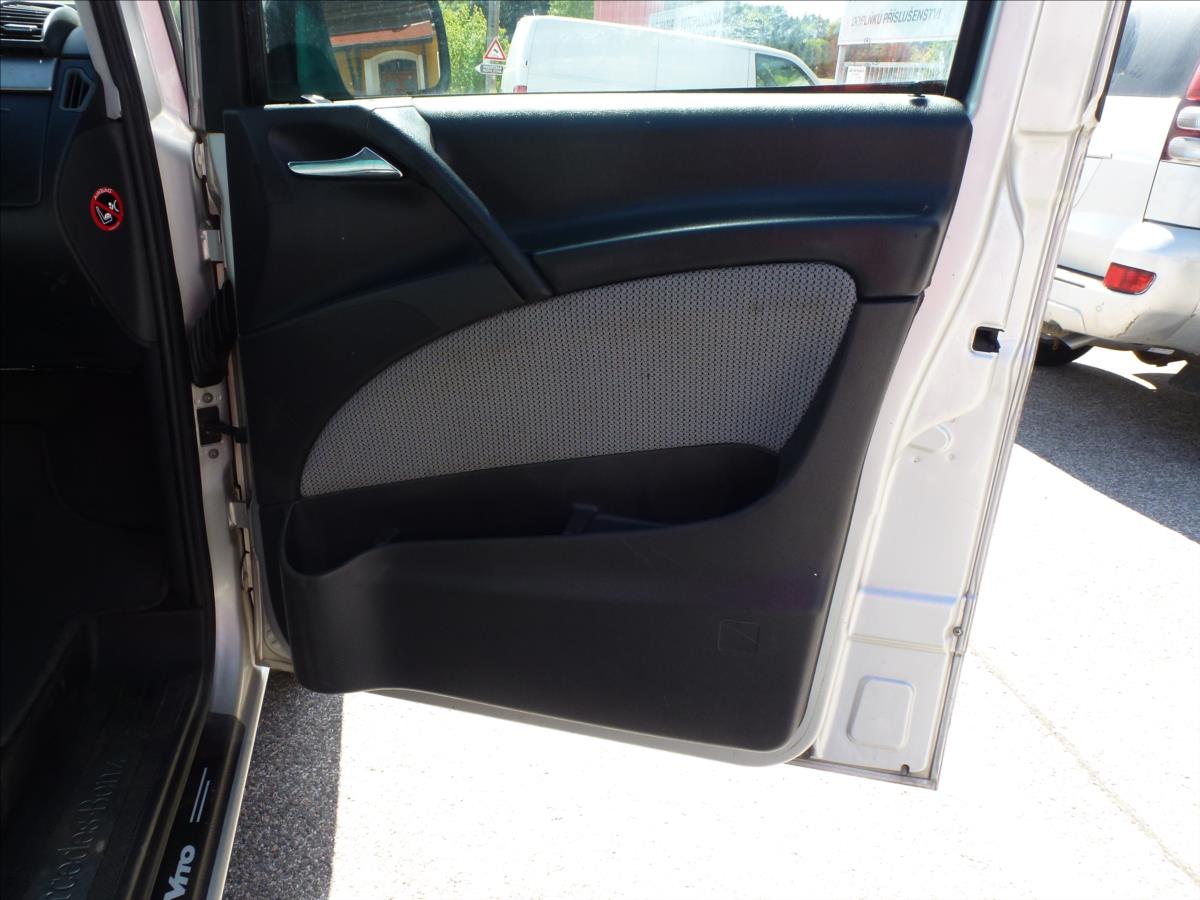Mercedes-Benz Viano