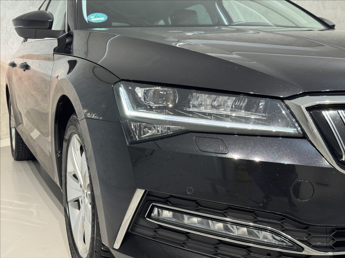 Škoda Superb Kombi 1,4 l 160 kw
