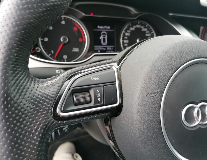 Audi A4 Allroad Kombi 3,0 l 180 kw