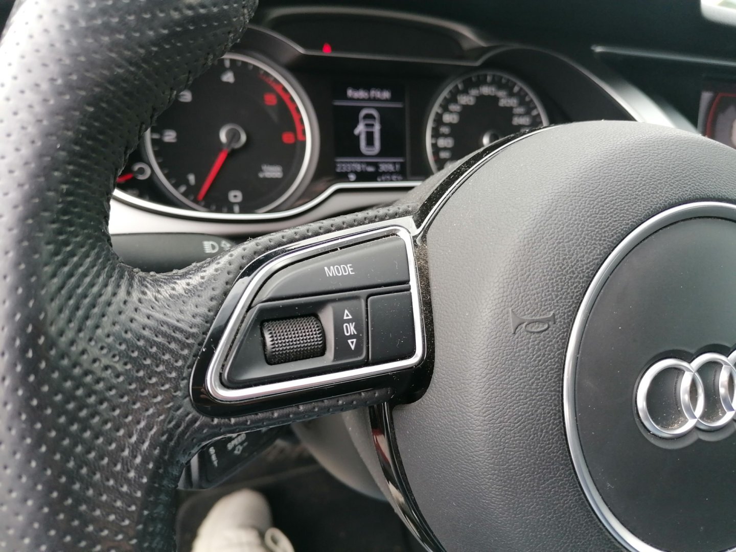 Audi A4 Allroad Kombi 3,0 l 180 kw