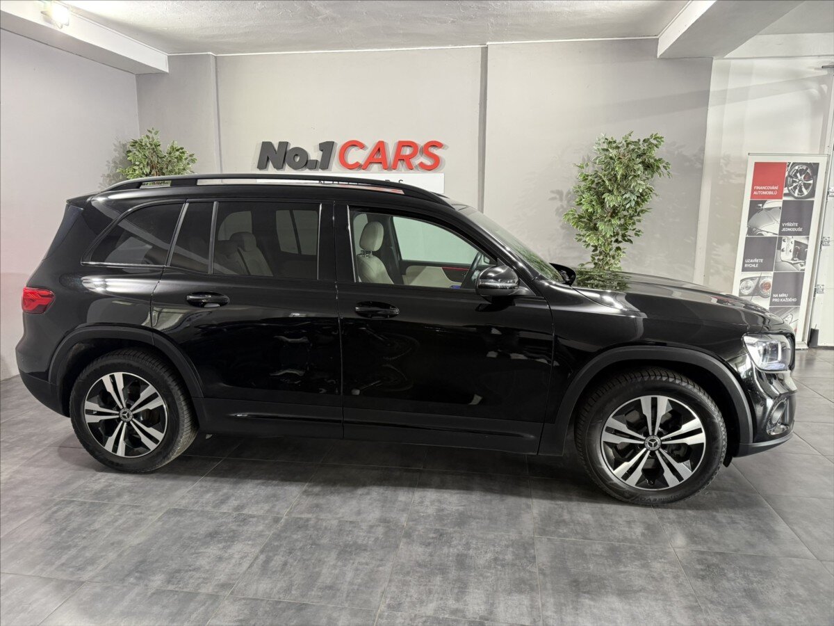 Mercedes-Benz GLB SUV / Terénní 2,0 l 110 kw