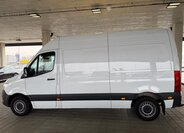 Mercedes-Benz Sprinter 8