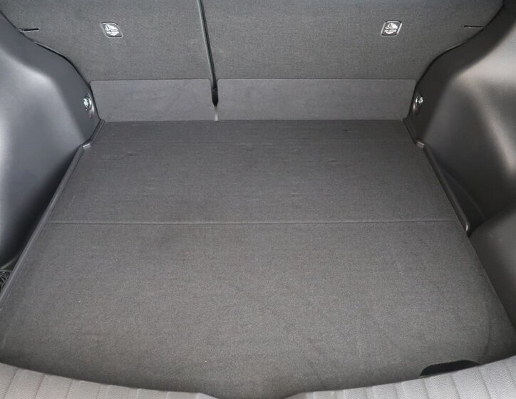 Toyota Corolla Cross Hatchback 2,0 l 112 kw