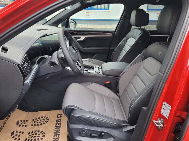 Volkswagen Touareg SUV 3,0 l 210 kw