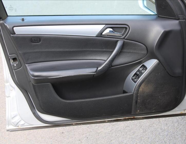 Mercedes-Benz Třídy C 13