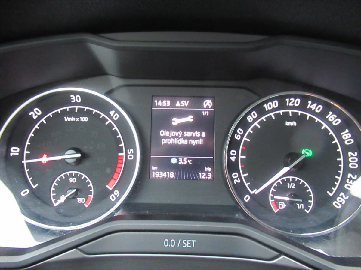 Škoda Superb Kombi 2,0 l 110 kw